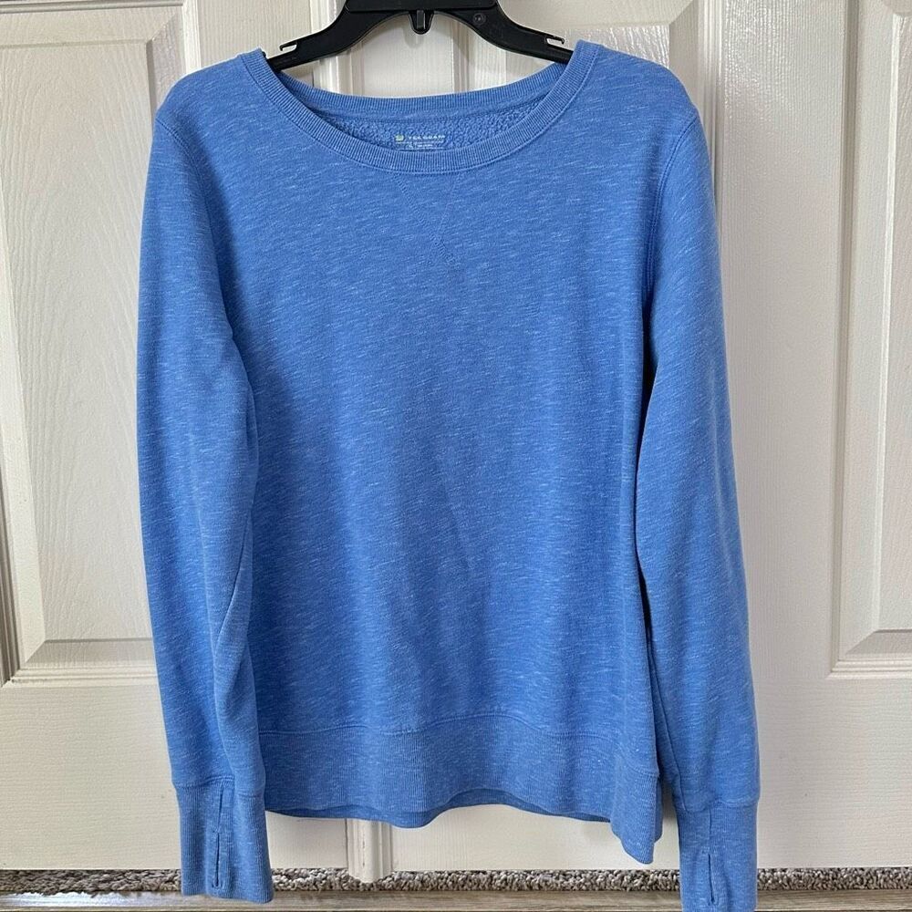 Tek Gear blue sweatshirt